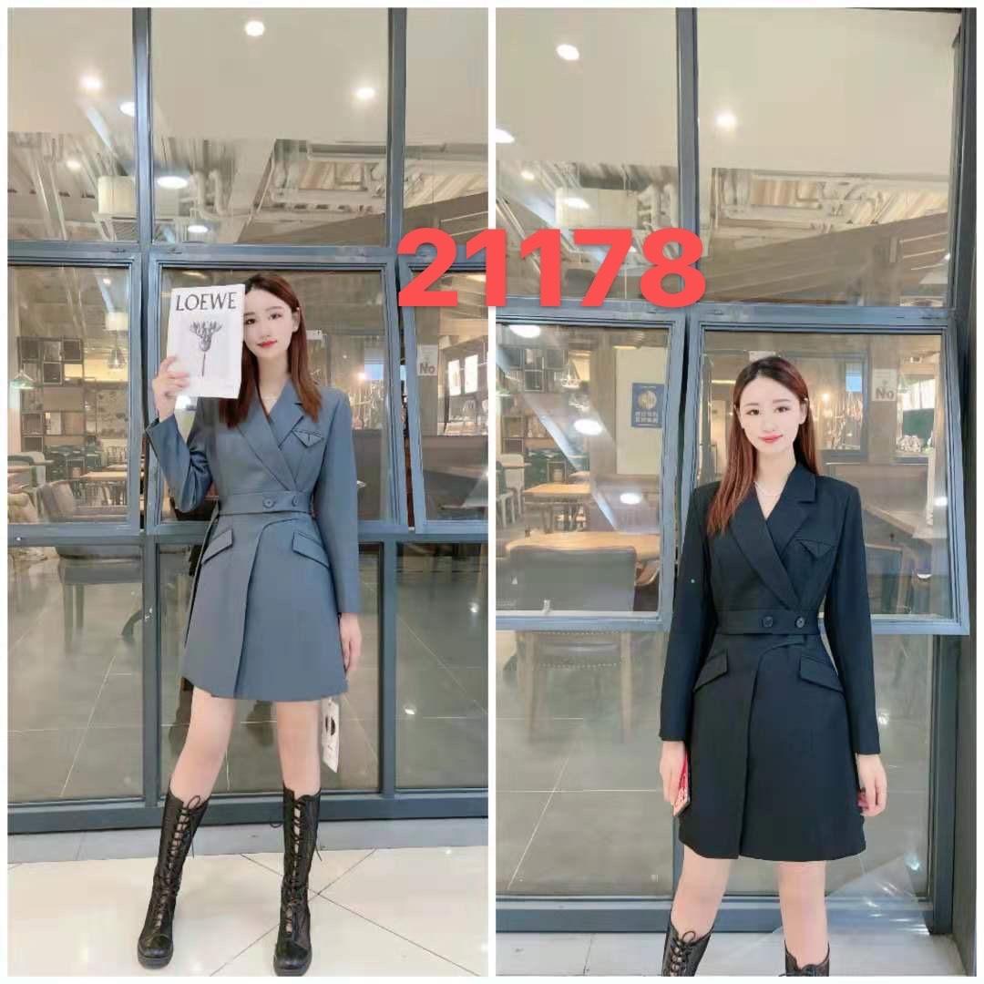 现货，秋季新款修身西服连衣裙，女装连衣裙，茜娅图seattle