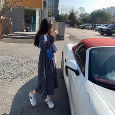 【现货】春季新款，西装，风衣，碎花连衣裙是我们主打品类。，女装西装，She's范