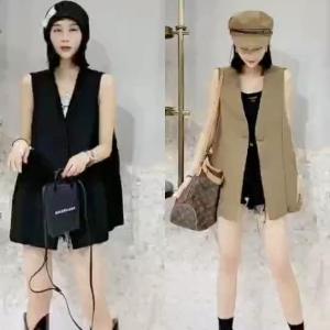 新款马甲,女装马夹,娇姿百合