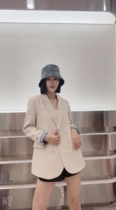 2021秋季新款时尚韩版小西装潮，女装西装，时尚名门