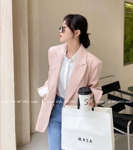 现货韩版小西装，女装西装，Lavia芙纳薇娅
