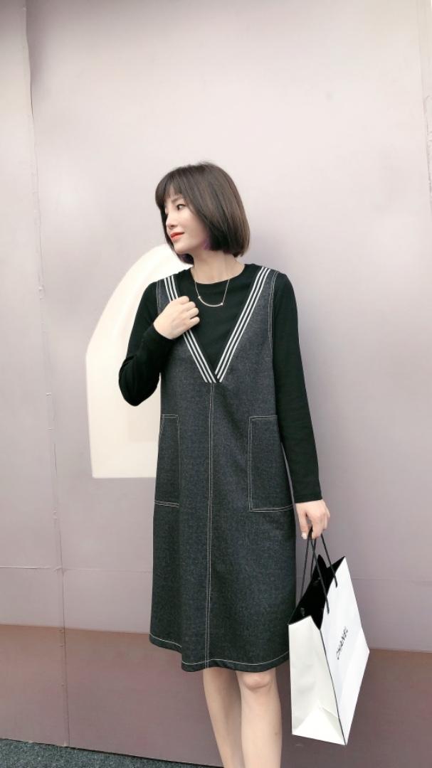 休闲连衣裙，女装连衣裙，万姿风情
