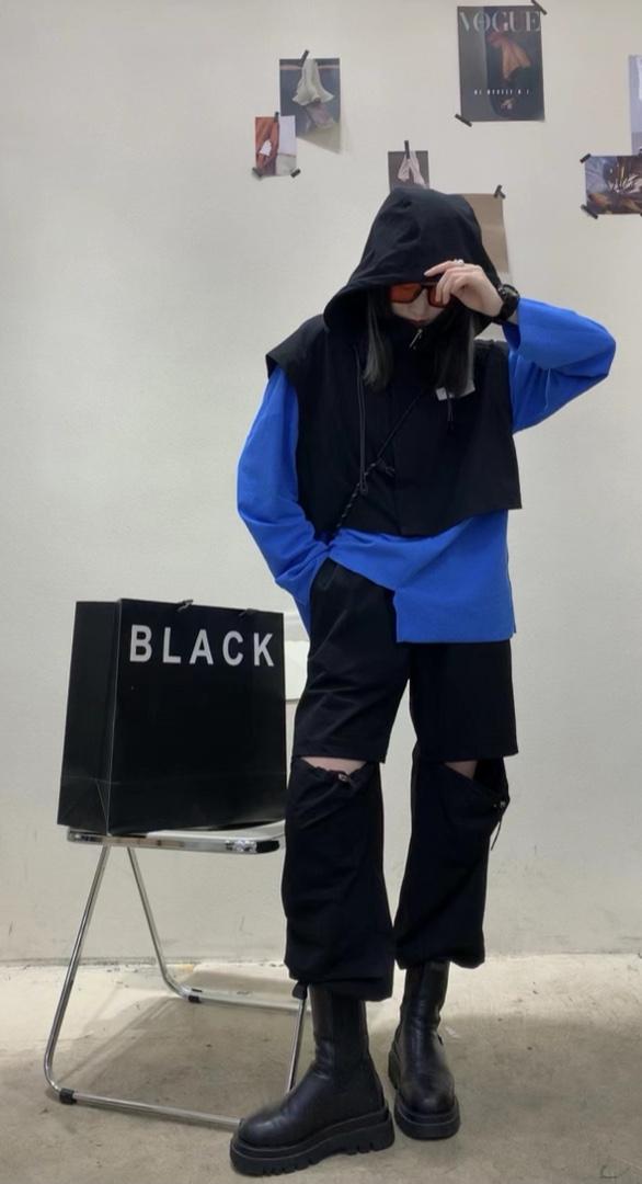 8221机能马甲帅出街，女装马夹，Queena PHoebe