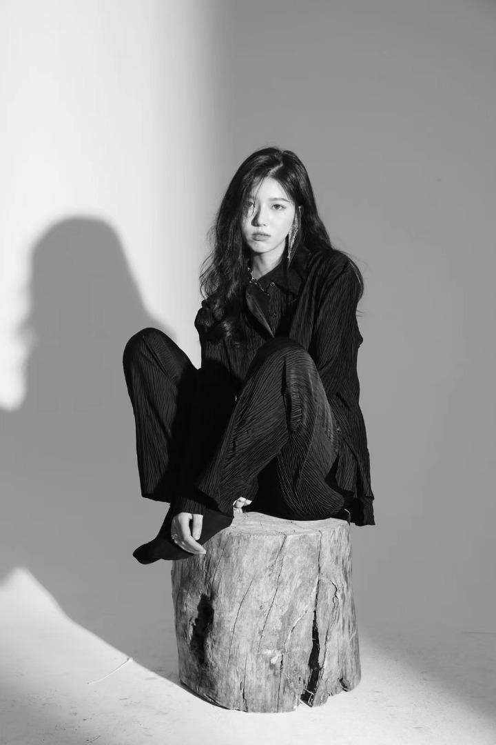 JY设计师款褶皱套装，女装职业装，JY.OUBEN