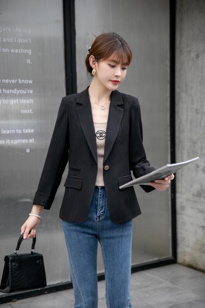 【新款现货】秋季亮丝条纹黑色气质小西装,女装西装,水锦红