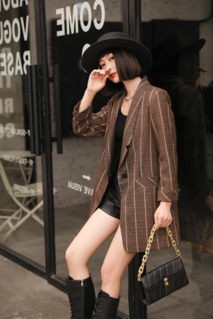 气质西装，女装西装，茗格拉