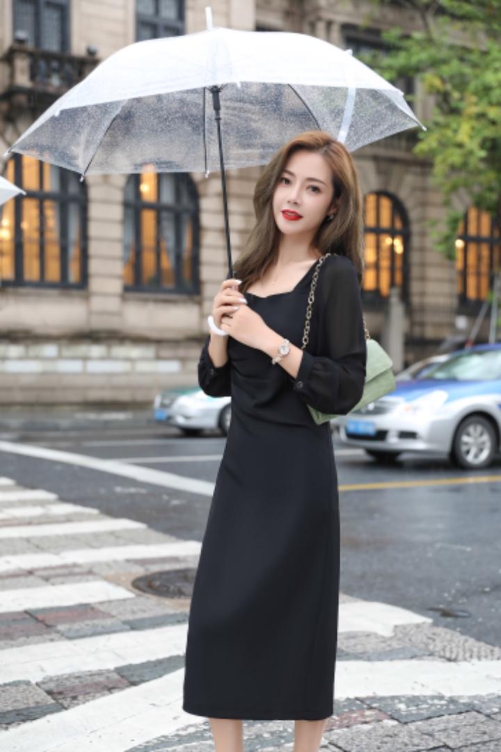 秋季气质修身连衣裙，女装连衣裙，蓝芝依秀