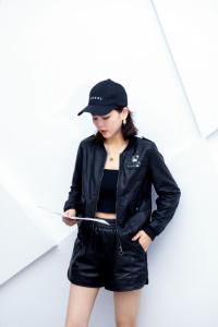 皮衣，女装皮衣，欧麦妮