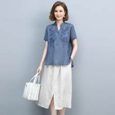 2021夏季新款简约气质V领绣花上衣时尚开叉裙摆两件套裙，女装套装/套裙，丽影随形