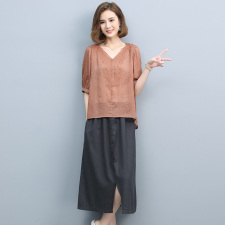 2021夏季新款简约气质V领绣花上衣时尚休闲舒适两件套裙，女装套装/套裙，丽影随形