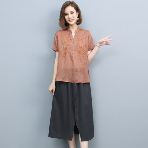 2021夏季新款简约气质V领绣花上衣时尚开叉裙摆两件套裙,女装套装/套裙,丽影随形