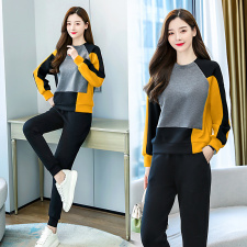 广州十三行卫衣套装女2024秋季新款休闲时髦小熊刺绣长袖两件套，女装套装/套裙，梦依杭