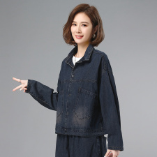 2021秋季新款时尚拼接水洗做旧牛仔外套，女装牛仔外套，叶笙衣