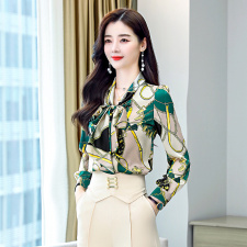 高级感毛呢裙女2024春秋新款时尚气质女神范加厚连衣裙，女装衬衫，时尚俏佳人