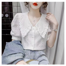 2021年夏季新款时尚减龄蕾丝钩花娃娃领衬衫女泡泡袖短款气质上衣，女装蕾丝衫/雪纺衫，潮品会