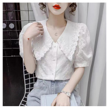 2021年夏季新款时尚减龄蕾丝钩花娃娃领衬衫女泡泡袖短款气质上衣，女装蕾丝衫/雪纺衫，潮品会