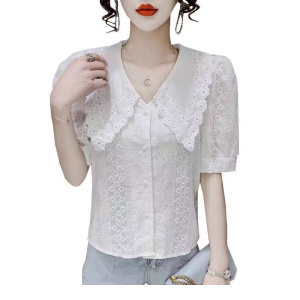 2021年夏季新款时尚减龄蕾丝钩花娃娃领衬衫女泡泡袖短款气质上衣，女装蕾丝衫/雪纺衫，潮品会