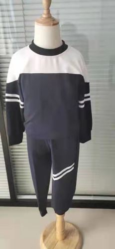 东城更加好制衣厂 GJHZYC2004 整款下架