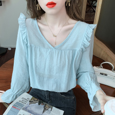 蓝色