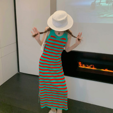 2021夏季新款女装网红条纹针织吊带连衣裙设计感小众无袖背心裙潮，女装连衣裙，潮品会