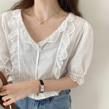 短袖夏季女别致小上衣2021年夏季新款镂空设计小心机衬衫薄款，女装蕾丝衫/雪纺衫，潮品会