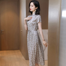 杭州真丝连衣裙桑蚕丝大牌年轻款高端气质短袖印花宽松遮肚长裙子，女装连衣裙，阿舍尔