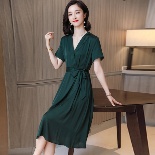 桑蚕丝夏季新款简约优雅气质翻领系带收腰显瘦舒适真丝连衣裙，女装连衣裙，阿舍尔