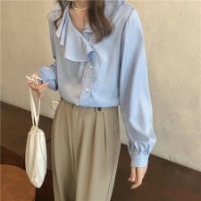 蓝色