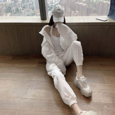 现货主推2022春秋白色运动休闲炸街运动三件套套装早秋女，女装套装/套裙，艾乐芳